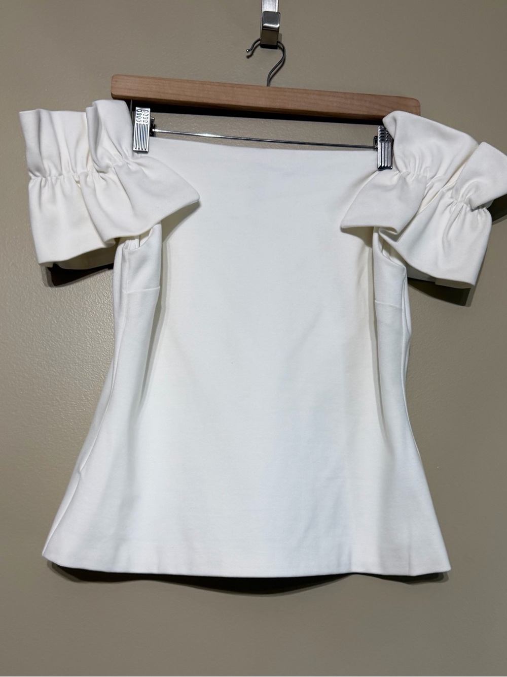 Ted Baker Bardot Ruffle Off Shoulder Top - Picture 5 of 16